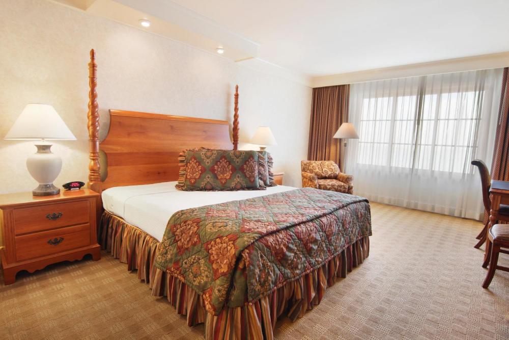 King Room interior